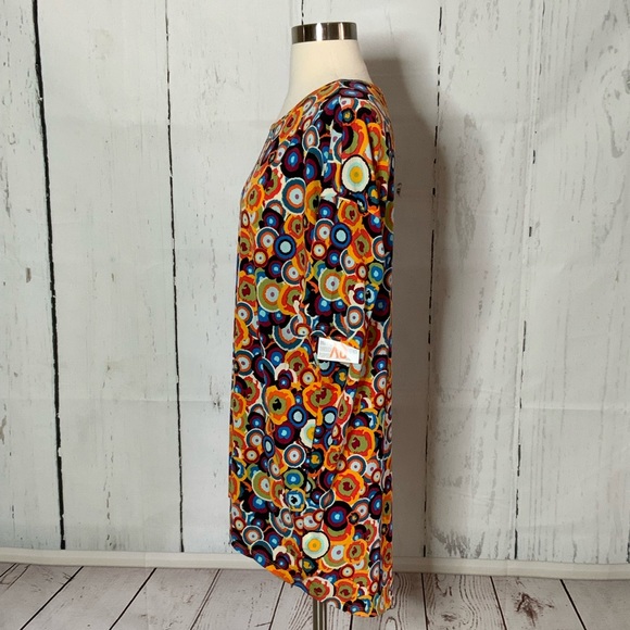 Lula Roe Irma - Picture 3 of 8